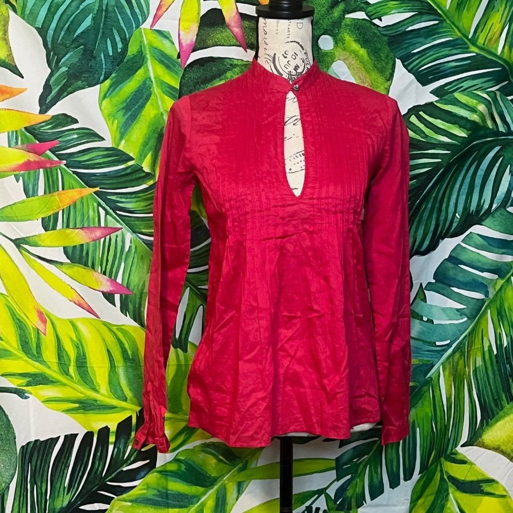 Theory Xs Raspberry Red Pleated Keyhole Button Ne… - image 1